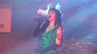 Mon Laferte  Mi Buen Amor  Tu Falta de Querer Teatro Caupolicán  21062017 [upl. by Bernita997]