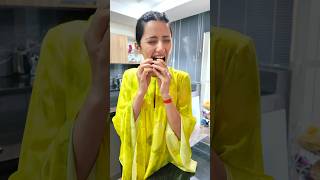 5 Minute Mei Banaye Choco Pie 🥧😋 neetubisht minivlog trendingonshorts cooking trending [upl. by Guido381]