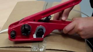 how to use strapping tensioner amp sealer tool [upl. by Emiline]