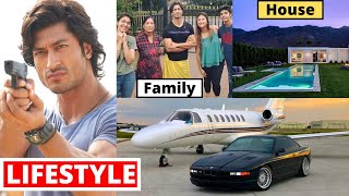 Vidyut Jammwal Lifestyle 2020 Girlfriend Income House Cars Family Biography Movies amp NetWorth [upl. by Caia665]