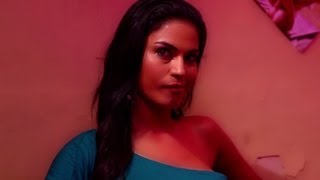 Veena Malik visits Indian lodge  Zindagi 50 50 [upl. by Leitao49]