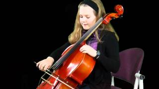 Julia 10 Jahre erklärt das Cello [upl. by Eleon]