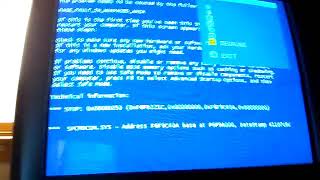 Degauss crt monitor on BSOD [upl. by Sabine]