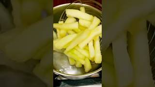 तरबूज के छिलके से बनाऐ टेस्टी फ्रेंच फ्राइज़ ।। French fries recipe ।। Sushmas kitchen shorts [upl. by Burrton]