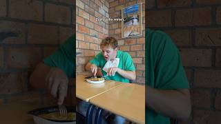 Eten in de les 🌯🍔 Is jouw docent ook zo 😫 AardrijkskundeKennisclips [upl. by Lati501]