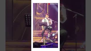 Mohanlal singing Sreeragamo Thedunnu live on Stage Vanitha Film Awards 2024 Mohanlal [upl. by Annatnas]