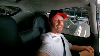 Cirrus SR 20 G6 middle back seat review [upl. by Fosdick]