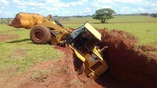 15 Dangerous Idiots Extreme Heavy Equipment Fail  Win Skills  Recovery Excavator Stuck in Mud [upl. by Sivar]