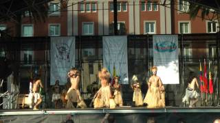 Rapa Nuis traditional folk dance Reo Topa [upl. by Gnet520]