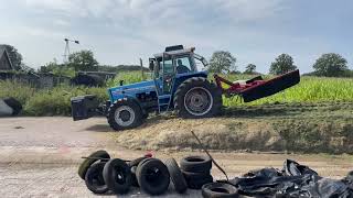 gras hakselen met claas jaguar 690 [upl. by Darcee]