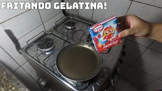 FRITANDO GELATINA DE MORANGO MUDOU DE SABOR [upl. by Modesty978]