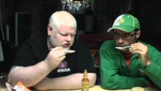 Cholula Chili Garlic  Albino Rhino Hot Sauce Review [upl. by Gerry736]