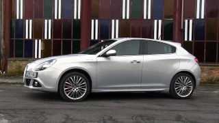 Essai Alfa Romeo Giulietta 2014 [upl. by Borek795]