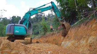 Excavators complete the foundation of the new farm expand the yard and complete the roof [upl. by Meldoh951]