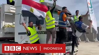 Konflk IsraelPalestina Pintu Rafah dibuka bantuan mulai mengalir ke Gaza  BBC News Indonesia [upl. by Teteak]