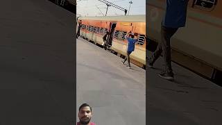 India ka railway station sabse biji shortsfeed shortvideo train short [upl. by Senilec]