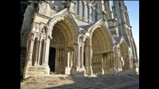 Charles Laughton Chartres Cathedral [upl. by Winny]