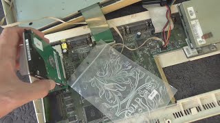 Commodore Amiga 1200 A1200 with 30 GB 25quot Internal Hard Drive and Gotek Review [upl. by Gustav]