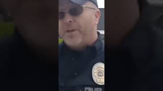 AUDITORS GET JUMPED BY UNEDUCATED COP💥😡😮copwatch policemisconduct 1stamendmentauditor [upl. by Sirac314]