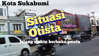 Situasi Jalan Otista jelang waktu berbuka puasa [upl. by Urian162]