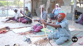 Somalia’s Traditional Archery Handed Down for Generations  VOANews [upl. by Crosse673]