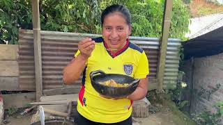 Sancocho de res con patacones al Estilo de Doña Viky [upl. by Molini]