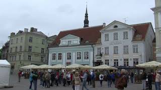 Tallinn Capitale de lEstonie La vieille ville  LC VIDEO [upl. by Malory506]