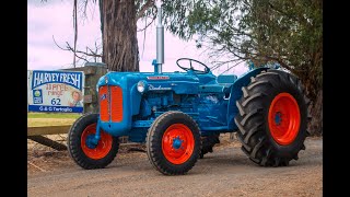 Fordson Dexta 1958 Restoration TDS [upl. by Orland57]