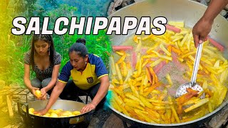 Ricas Salchipapas al estilo de Doña Viky [upl. by Pietrek]