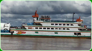 Pucallpa Iquitos en lanchabarco full HD peru [upl. by Atlee]