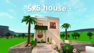 I built a 5x5 HOUSE in BLOXBURG  Roblox [upl. by Aicssej]