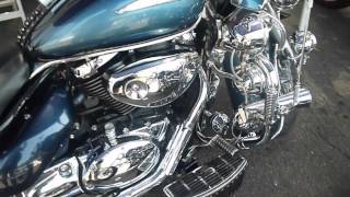 Suzuki Intruder 800 Volusia Custom  Super Bike Show  Motorcycle Video [upl. by Anaeirb]