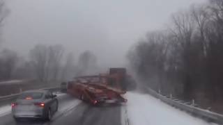 40 vehicle pileup near Detroit Dec 816 AS IT HAPPENS [upl. by Eicram]