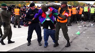 Flüchtlinge in SpielfeldÖsterreich  Großeinsatz für Bundesheer amp Polizei  22102015 [upl. by Euqirat984]