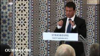 Valls demande sèchement des applaudissements à la Grande Mosquée de Strasbourg [upl. by Ytinav]