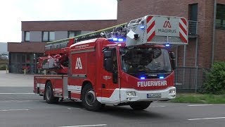 Nagelneue LeihDLK mit Pressluft Löschzug der Berufsfeuerwehr Ratingen auf Wachausfahrt [upl. by Darian]