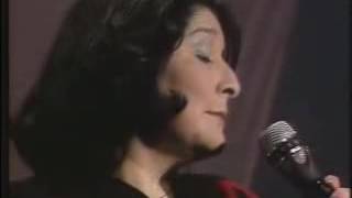 Canción de las simples cosas  Mercedes Sosa [upl. by Atinnek588]