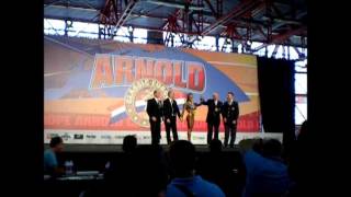 e la vincitrice dellarnold classic europe 2015 è doina gorun [upl. by Osmond284]