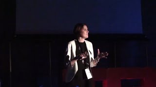 Immersioni felici nel fiume della lingua  Vera Gheno  TEDxUNIPV [upl. by Egrog3]