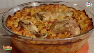 TavÃ« me makarona dhe kofsha pule Pasta casserole with chicken thighs [upl. by Gentille354]