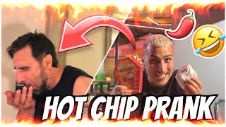 HOT CHIP PRANK an ARABISCHEN VATER 😂🌶️🔥22Mio Scoville  JamooTv [upl. by Ellehsem824]