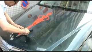 comment faire pour poser un sticker sur une voiture [upl. by Docilu]