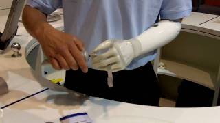 MICHELANGELO NEW PROSTHETIC HAND BY OTTO BOCK [upl. by Tnilk]