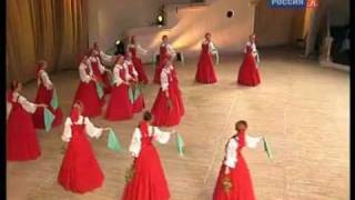 Russian Folk Dance quotBerezkaquot quotБерезкаquot Ruso Danza Populare quotBeriozkaquot Russische Volk Tanz [upl. by Bonilla165]