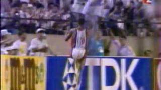 Athletisme 1991 Mike Powell vs Carl Lewis Tokyo91 [upl. by Aicinat]