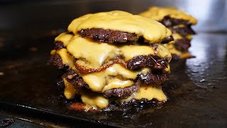 주말에 1000개씩 팔린다는 미국 뉴욕 스타일 직화그릴 치즈버거  New York Style Grilled Cheeseburger  korean street food [upl. by Milburt]