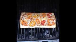 Flatout Flatbread Thin Crust Pizza [upl. by Belmonte]