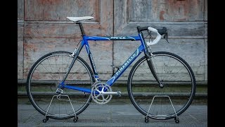 NEW 2018 Pinarello Prince AluCarbon fiber tubes Campagnolo Record Carbon size large 1369 [upl. by Yenial]