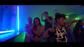 Lucas Sugo ft Nestor Valsi  Ella me seduce Video Oficial [upl. by Htiek939]