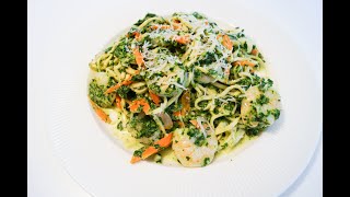 Pasta med scampi og spinat🇳🇴 Паста с креветками скампи и шпинатом🇸🇮 Pasta with scampi and spinach🇺🇸 [upl. by Woodward]